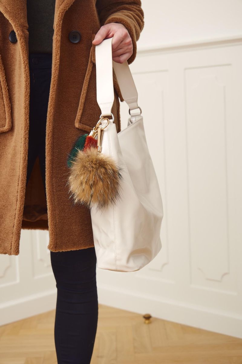 Pom Pom Keyring Natural Caramel