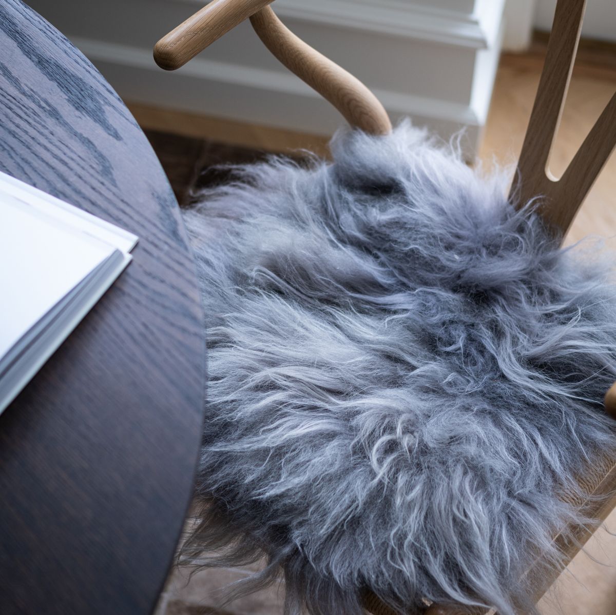 Long Wool Sheepskin Seat Cover | 40x40 cm Grey Brisa