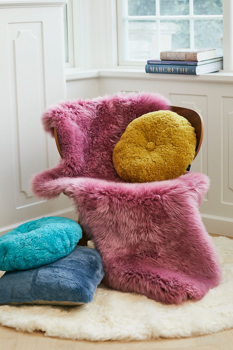 Long Wool Sheepskin Design Rug | Ø180cm | Ø250cm Ivory