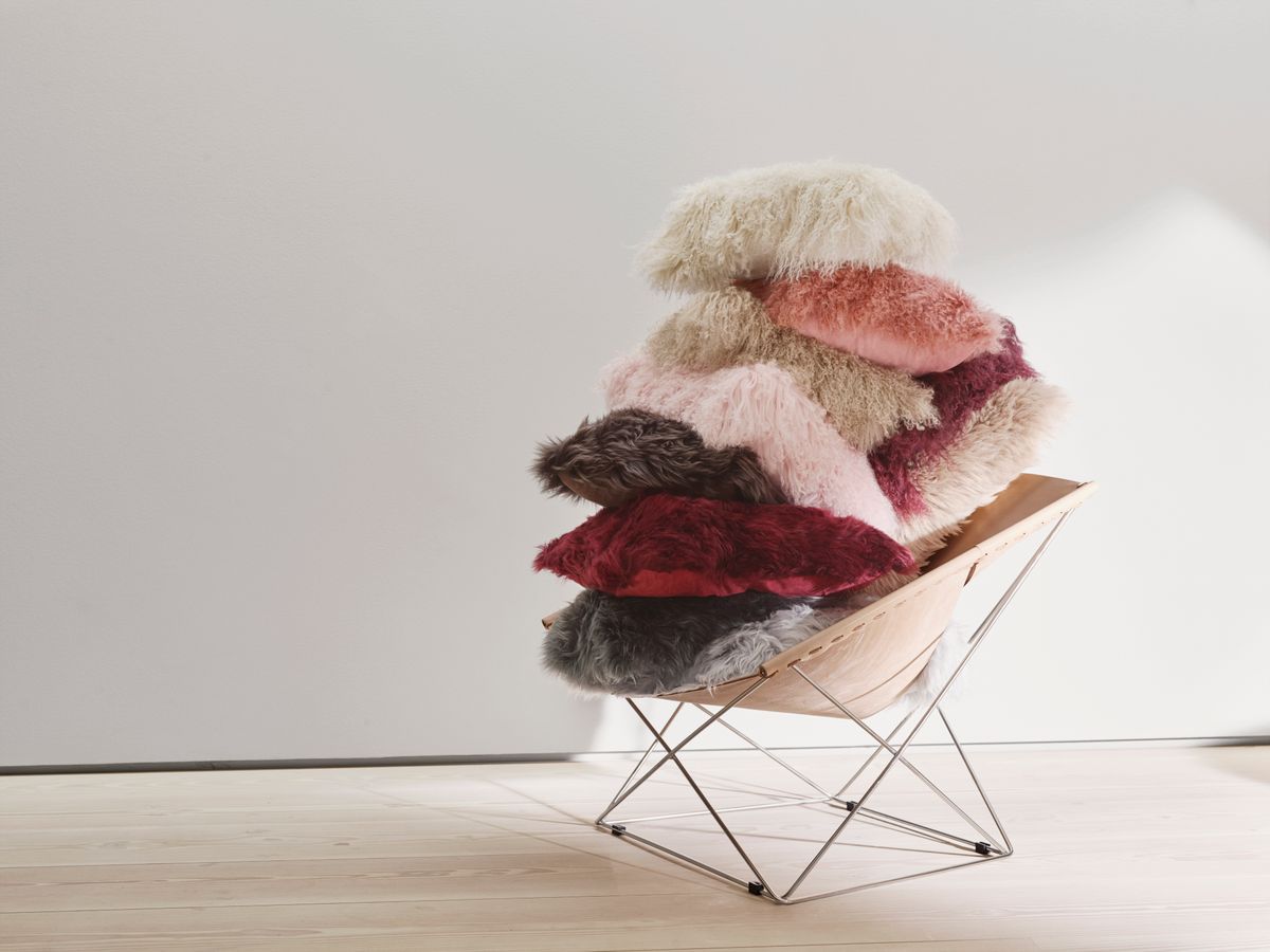 Snow Collection Curly Cushion | Tibetan Sheepskin | 60x60 cm | 40x40 cm Cloud Grey/Snow Top