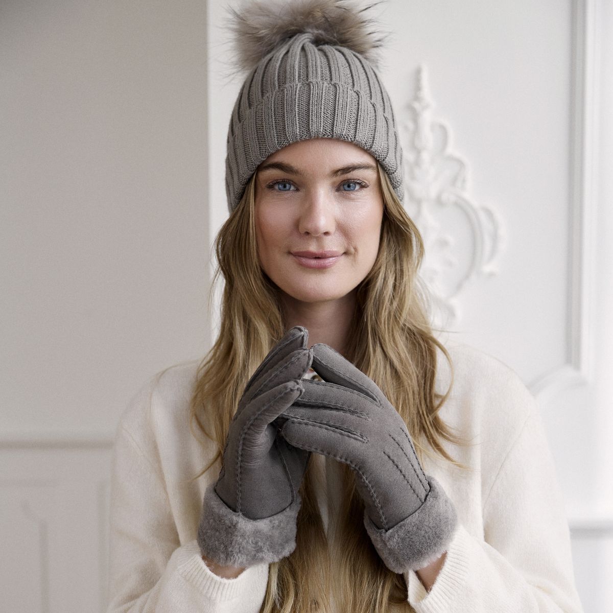 Kathryn Gloves Black