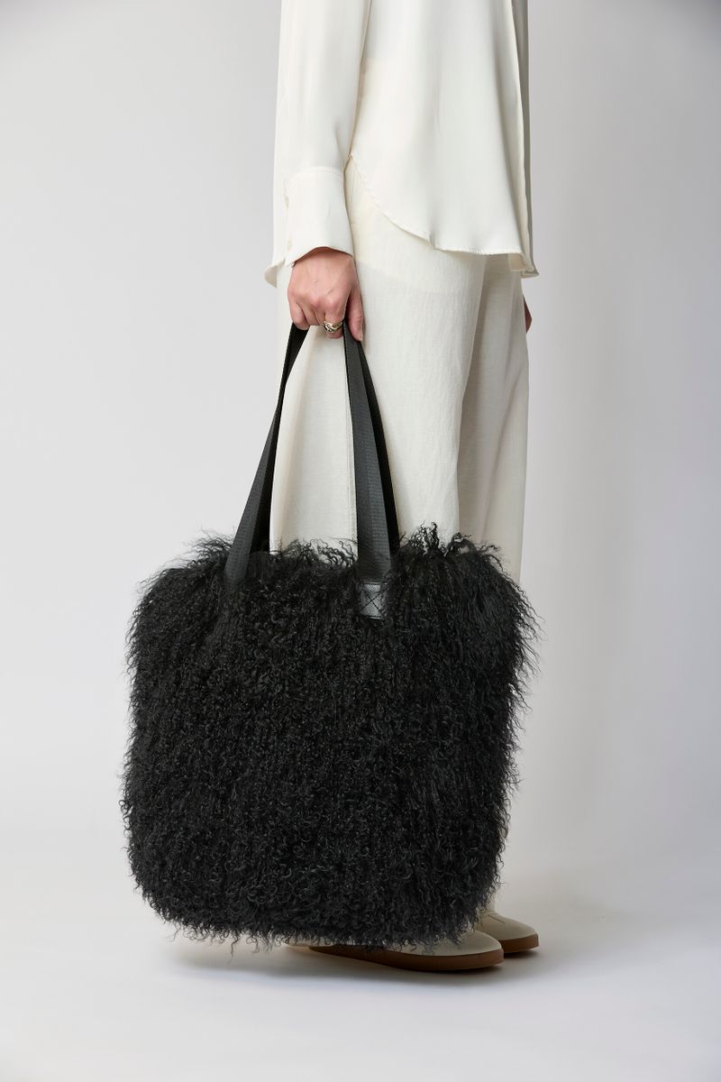 Hailey Shopper Black
