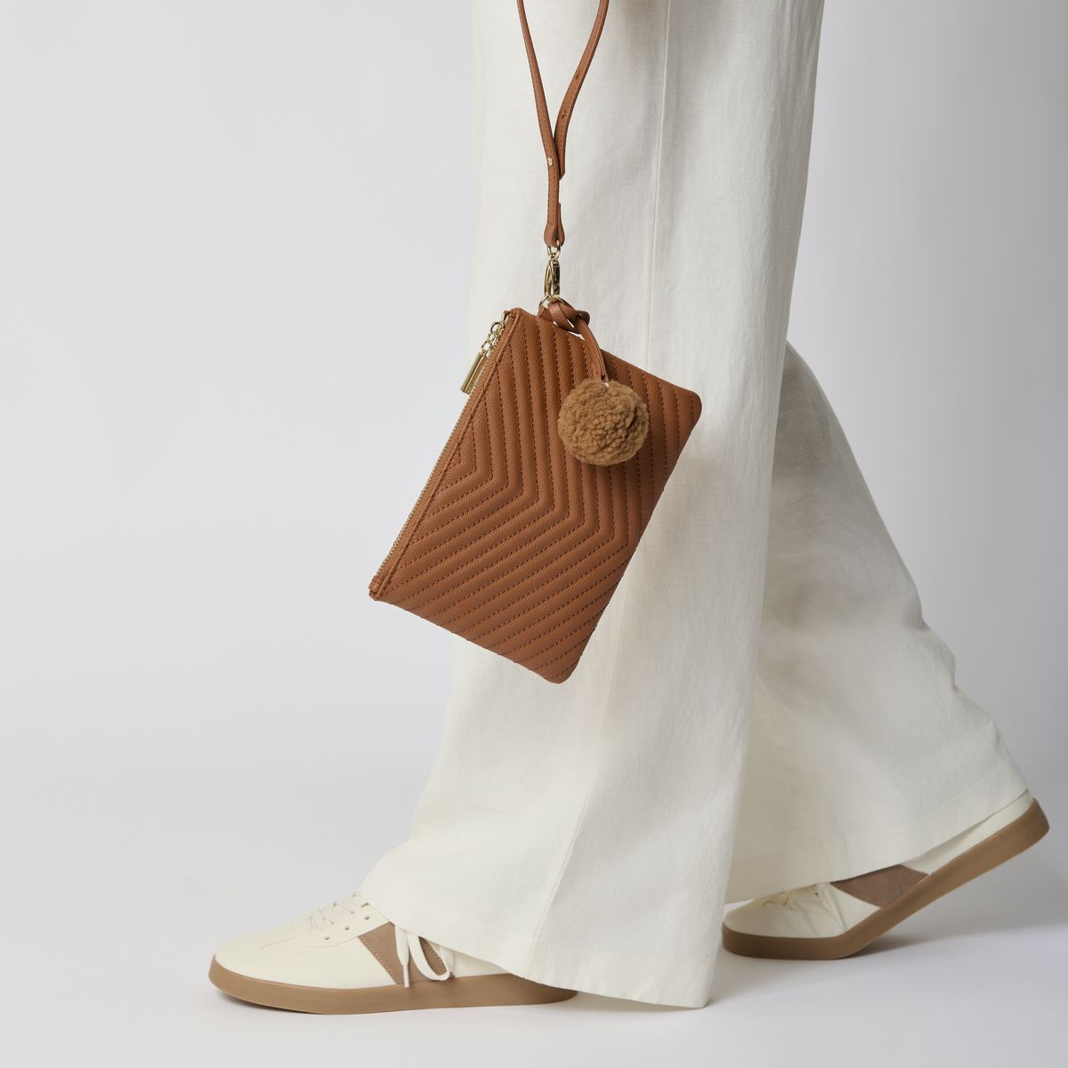 Helene Clutch Antique Green