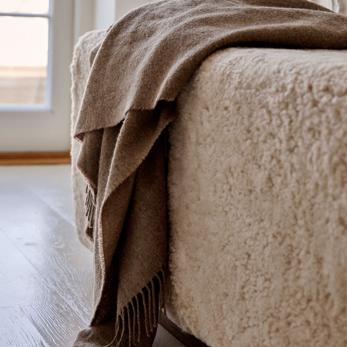 Amanda Throw | 100% Alpaca Wool Dark Grey