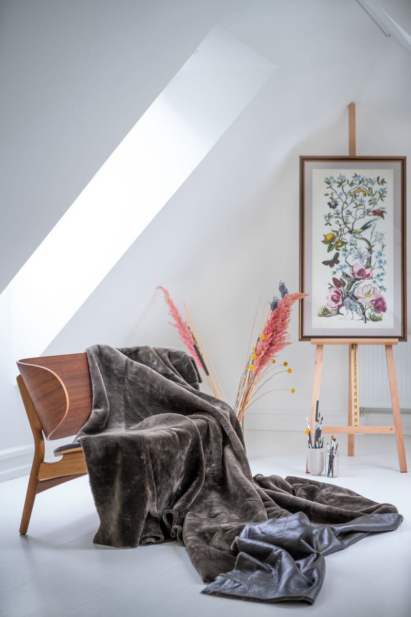 Throw of Australian Sheepskin | Short Wool | Double Face | 140x200 cm Black