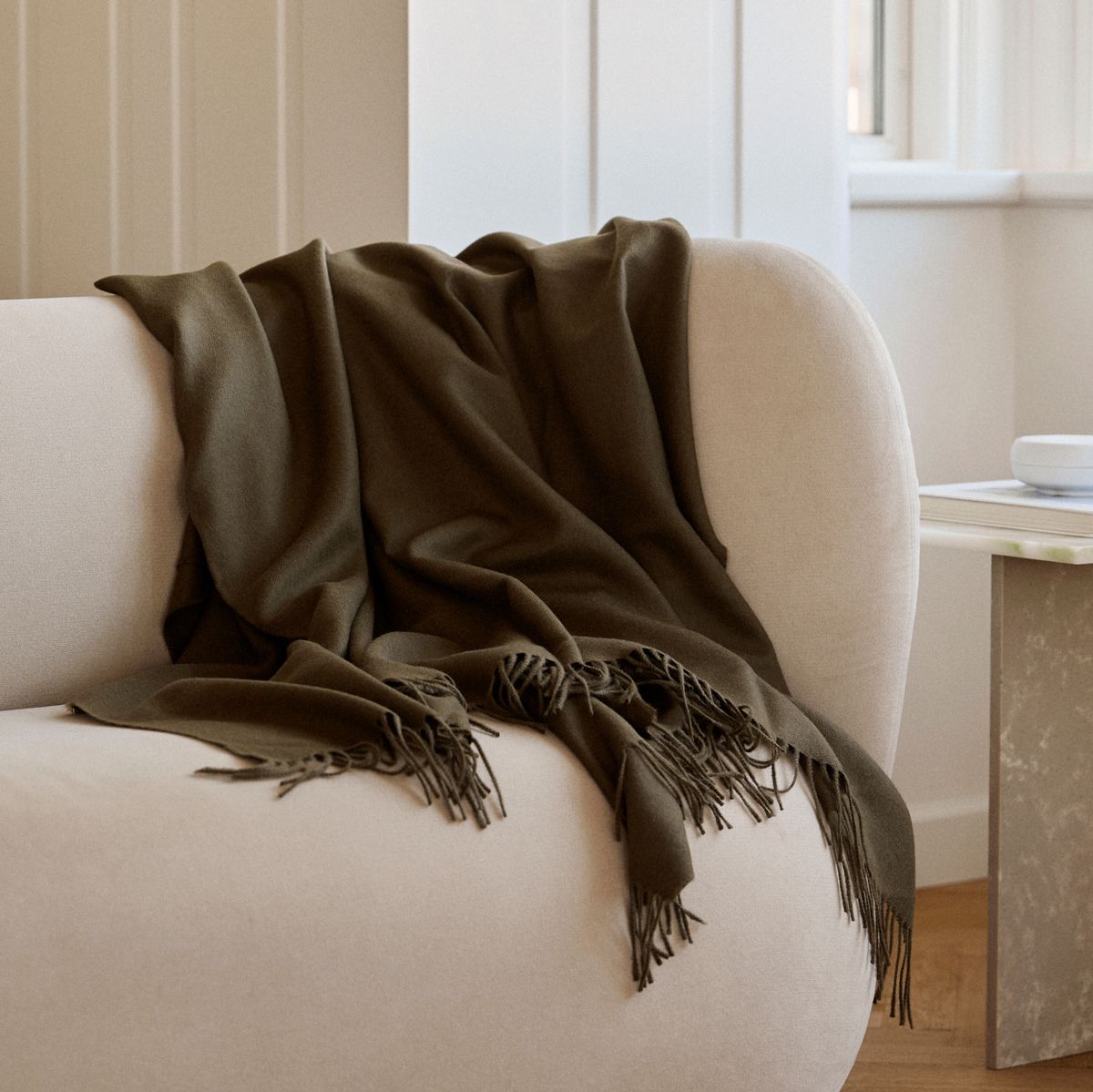 Amanda Throw | 100% Alpaca Wool Dark Grey