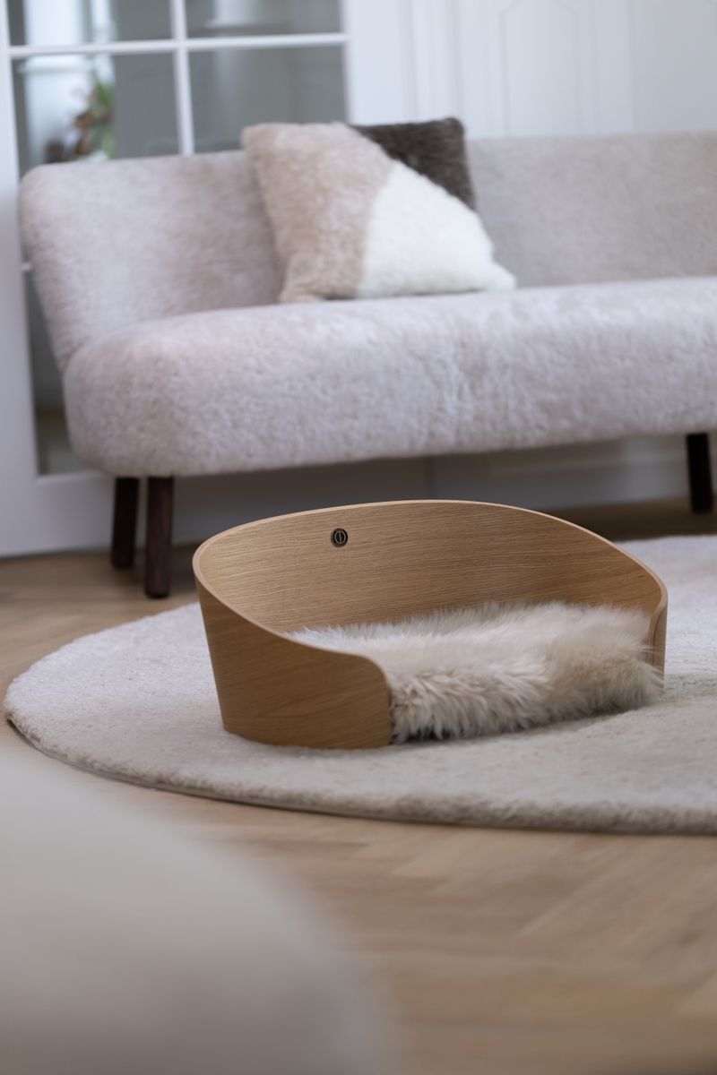 Short Wool Curly Sheepskin Design Rug | ø180 cm