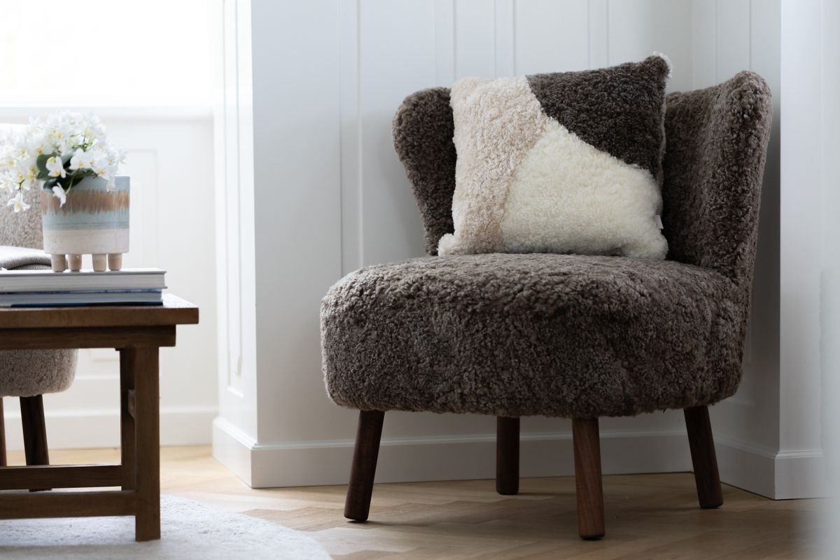 Short Wool Sheepskin Cushion | Doublesided | 46x46 cm Anthracite/Pearl/Graphite