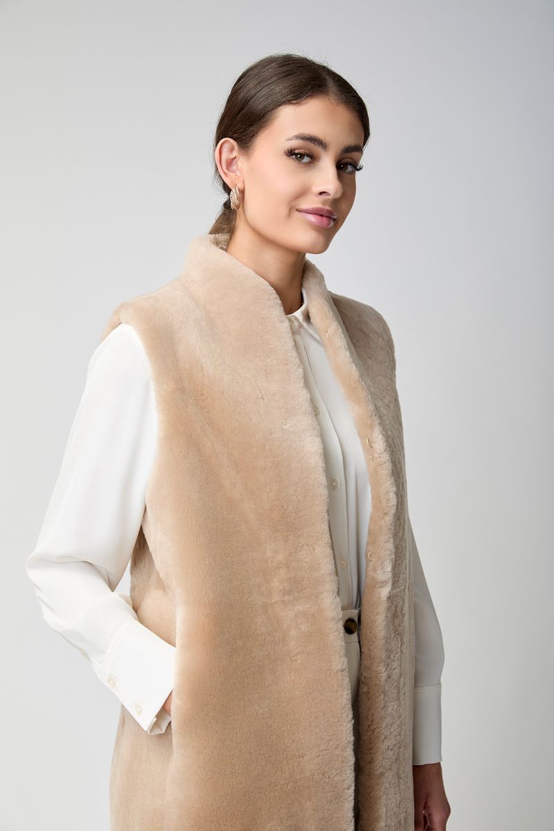 Carmen Vest Camel