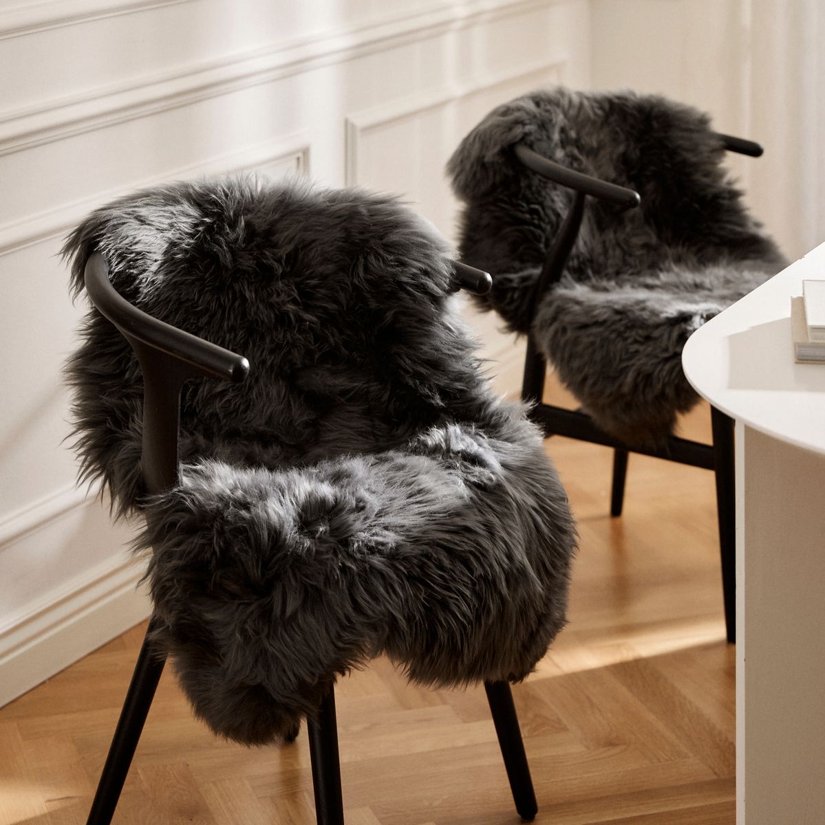 New Zealand Sheepskin | Long Wool | 80 cm Black