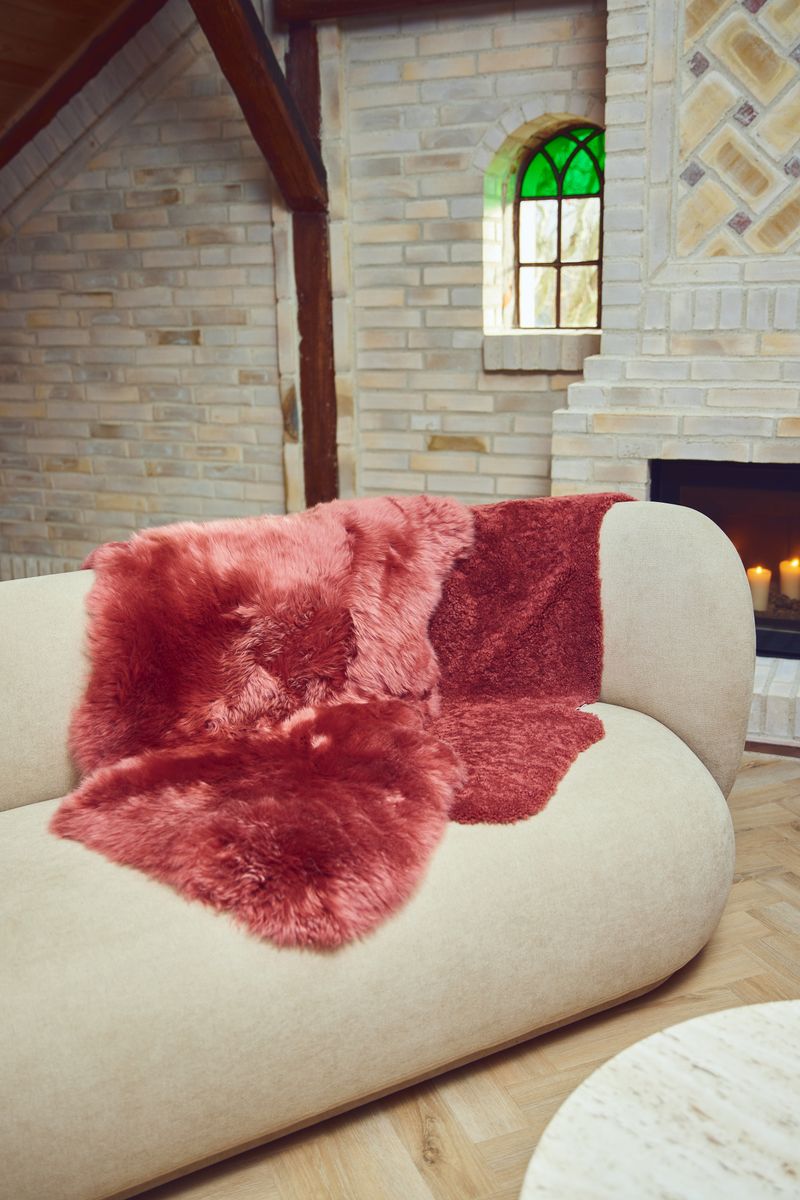 New Zealand Sheepskin | Short Curly Wool | Rug 90 cm Spiced Apple