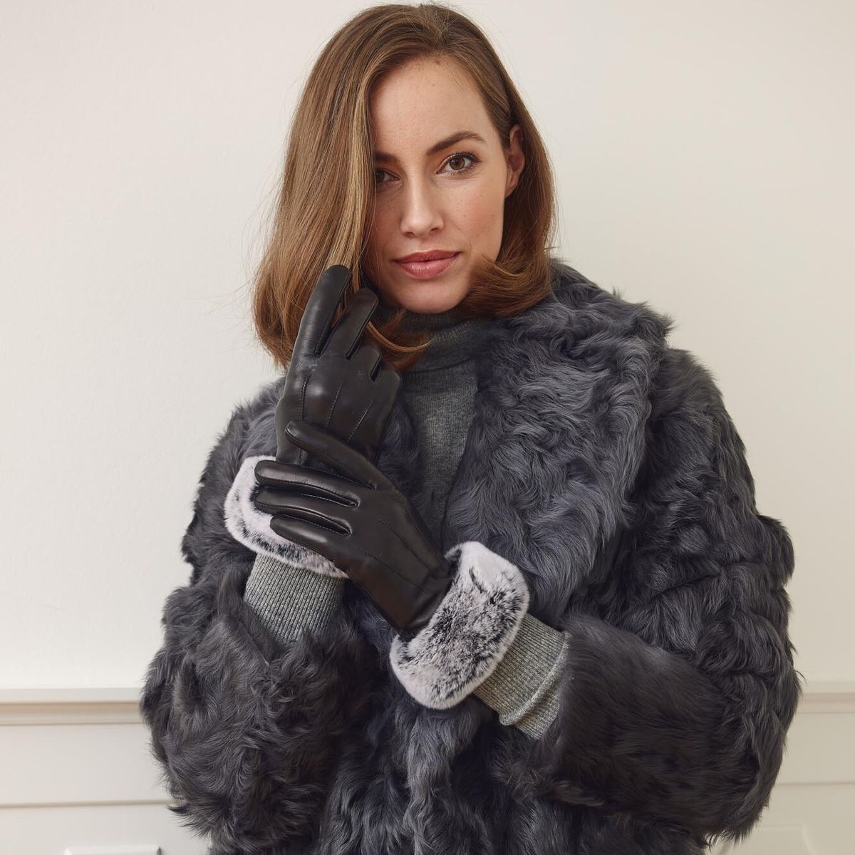 Kassandra Gloves Black/Snow Top