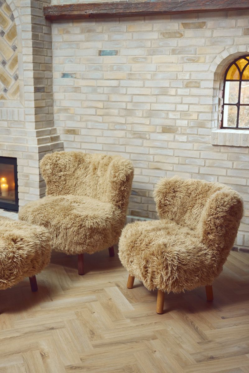 Emil Lounge Chair | Long Wool