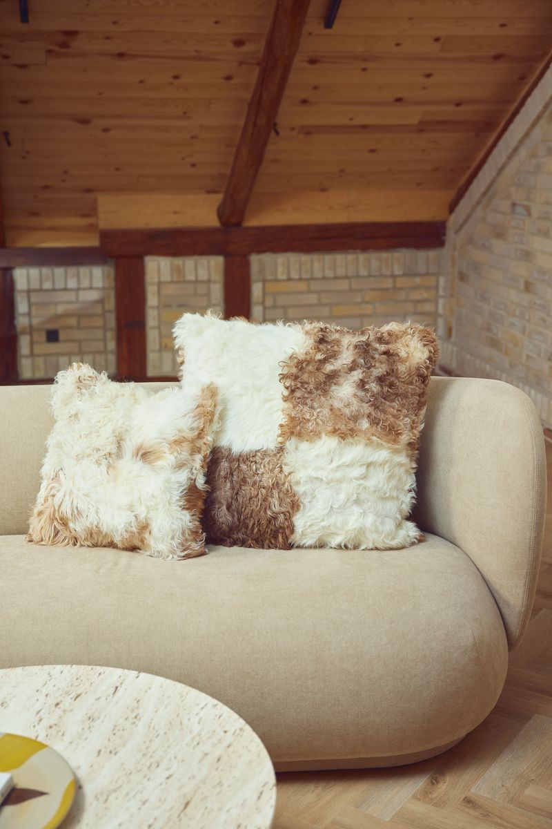 Toscana Lamb Cushion | Doublesided  Brown/Beige Mix