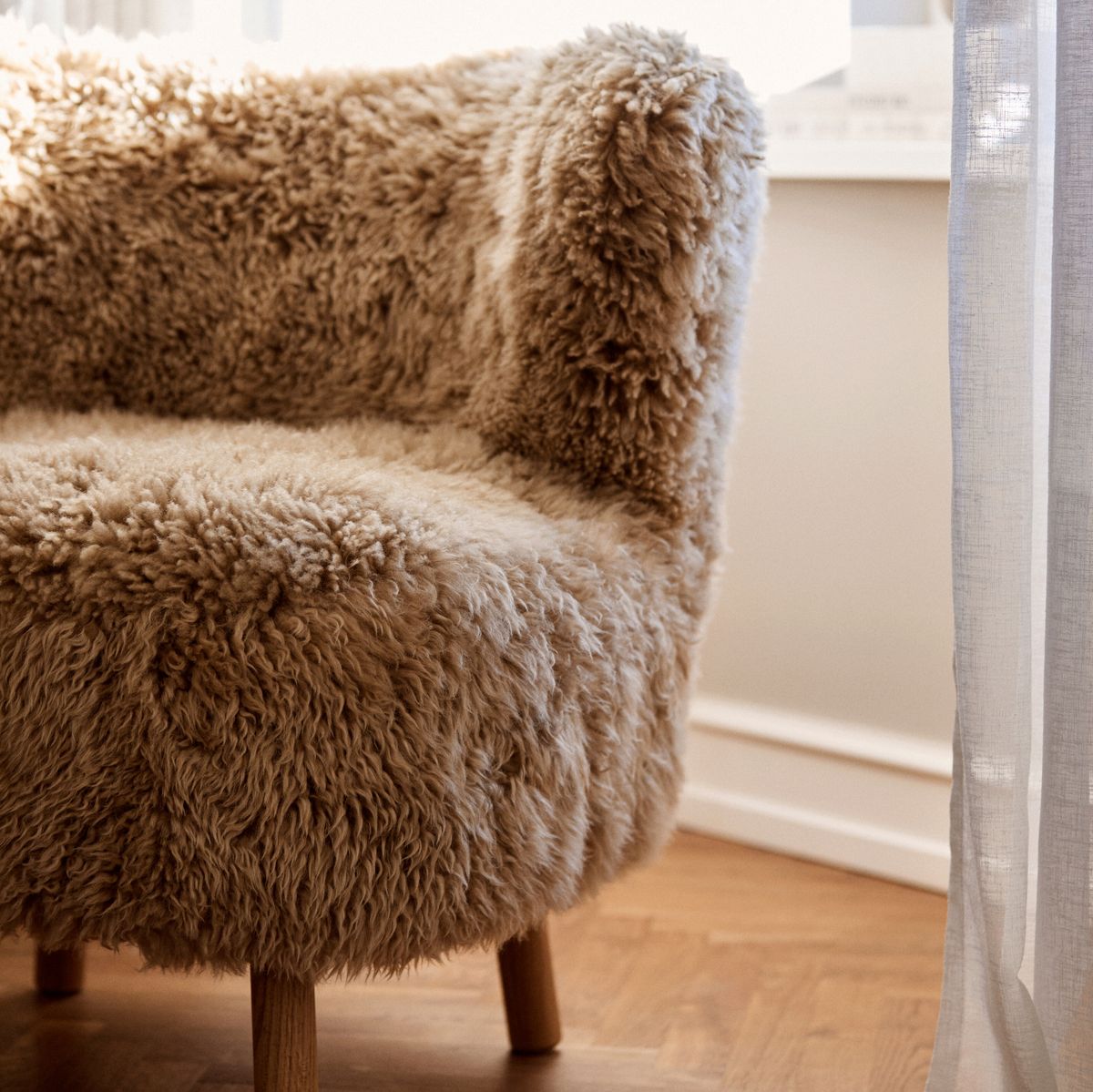 Emil Lounge Chair | Long Wool Honey