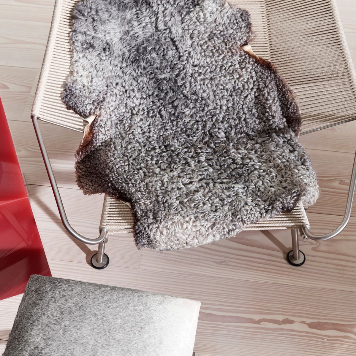 Gotlandic Sheepskin | Curly Short Wool | 90-100 cm Natural Grey