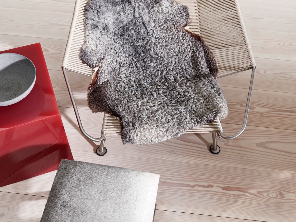 Gotlandic Sheepskin | Curly Short Wool | 90-100 cm