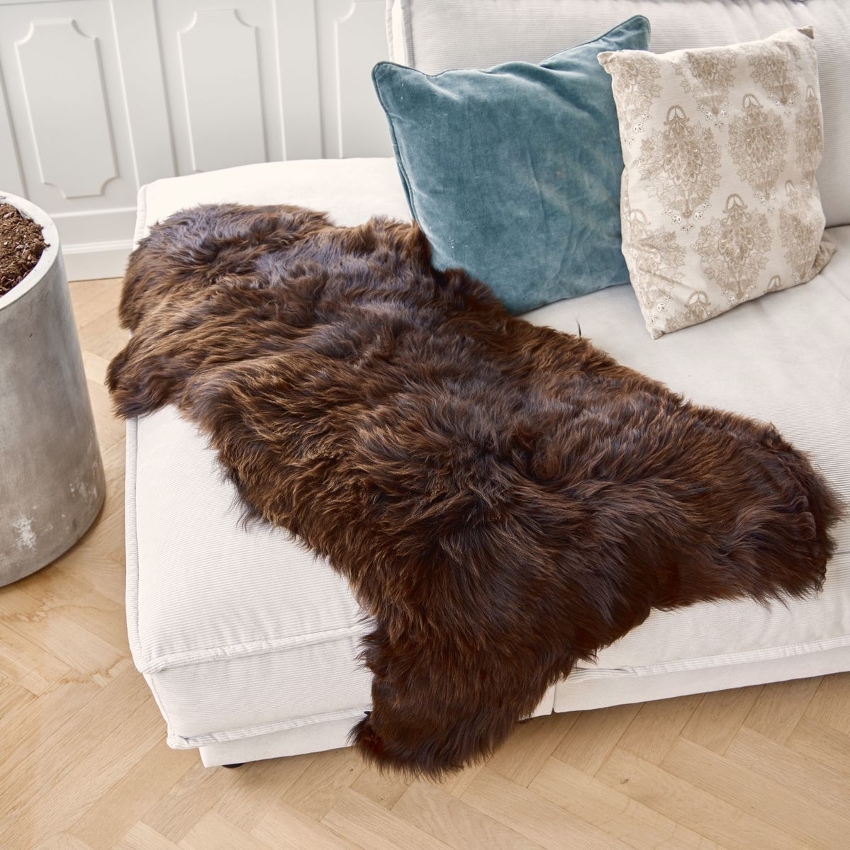 UK Sheepskin | 120+ cm Natural Dark Brown